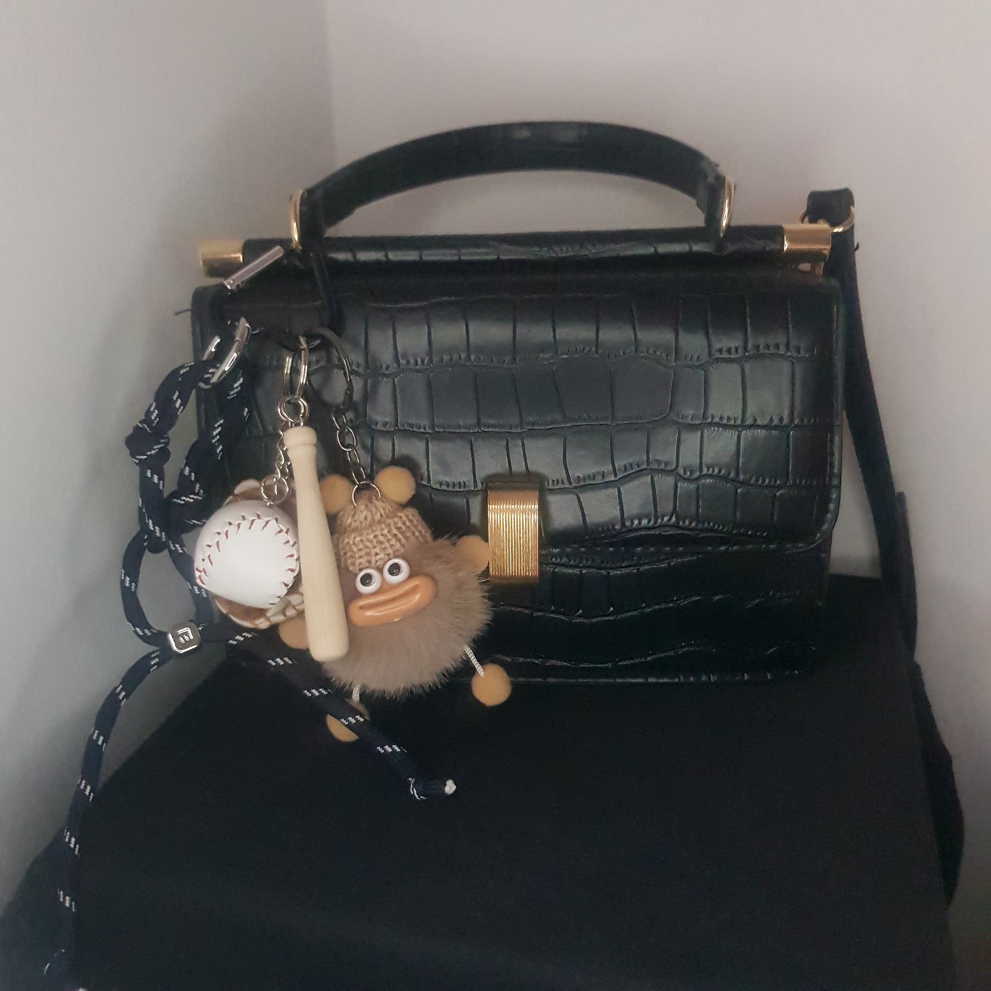 Pingente de bolsa BESTIE